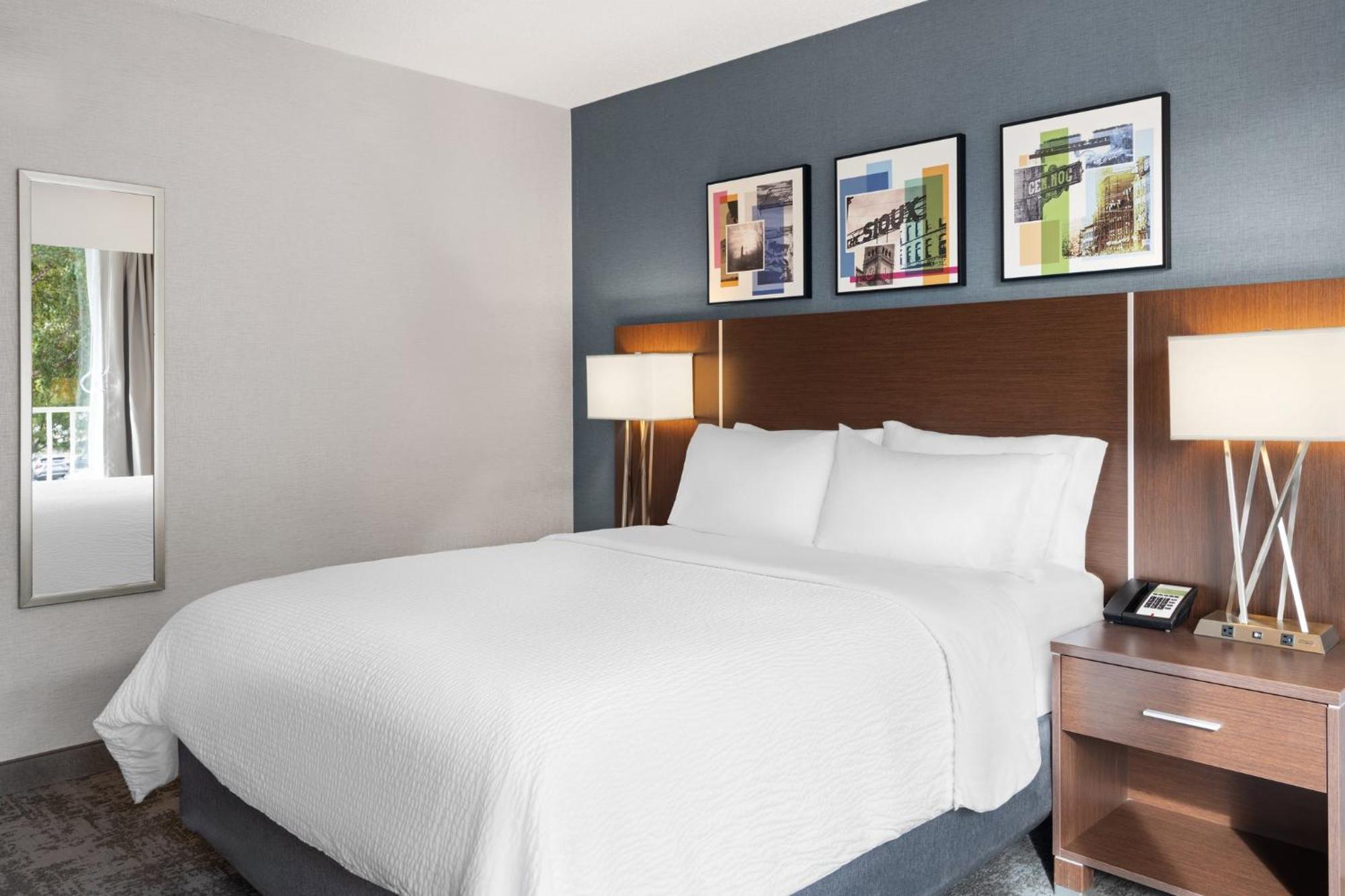 Holiday Inn Sioux Falls-City Center By Ihg Exteriör bild